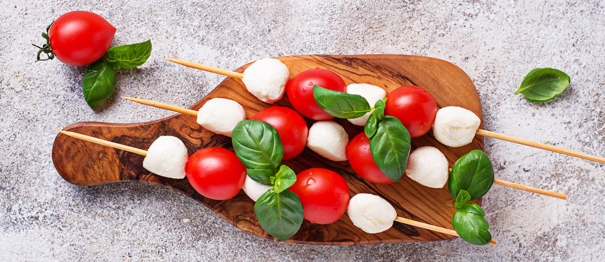 Brochettes de tomates grillées & mozzarella