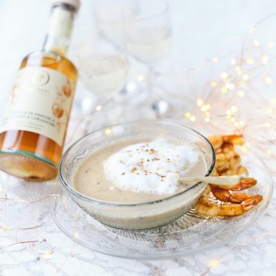 Cappuccino de châtaignes, noisettes et crevettes sautées