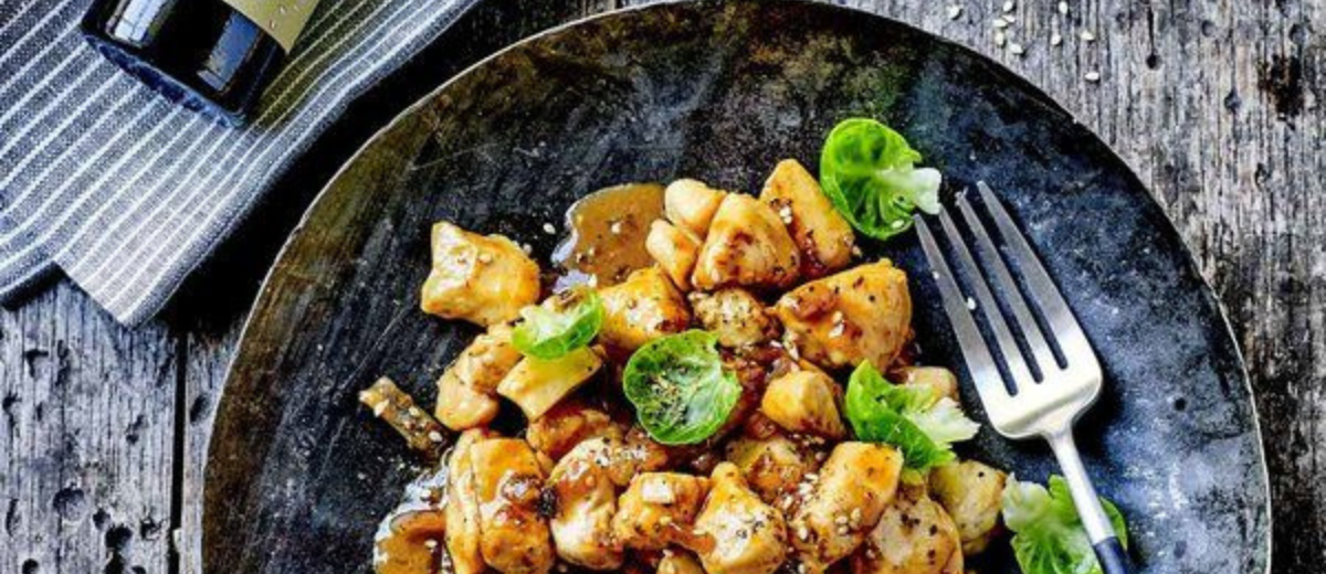 Wok poulet et crème de sésame